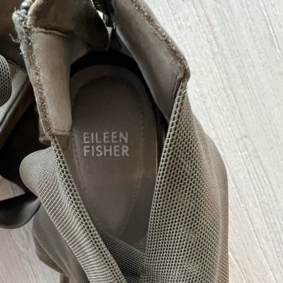 EILEEN FISHER ZANYA WEDGE SANDAL SZ 9.5 - Picture 8 of 8
